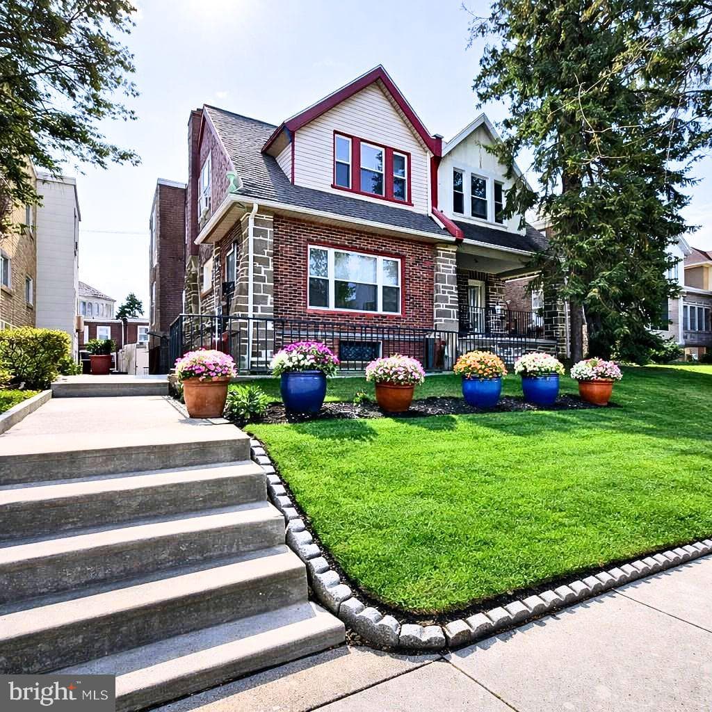 1014 E Rittenhouse Street, Philadelphia