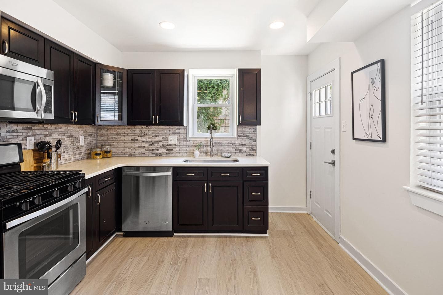 1865 Frankford Avenue #a photo 9