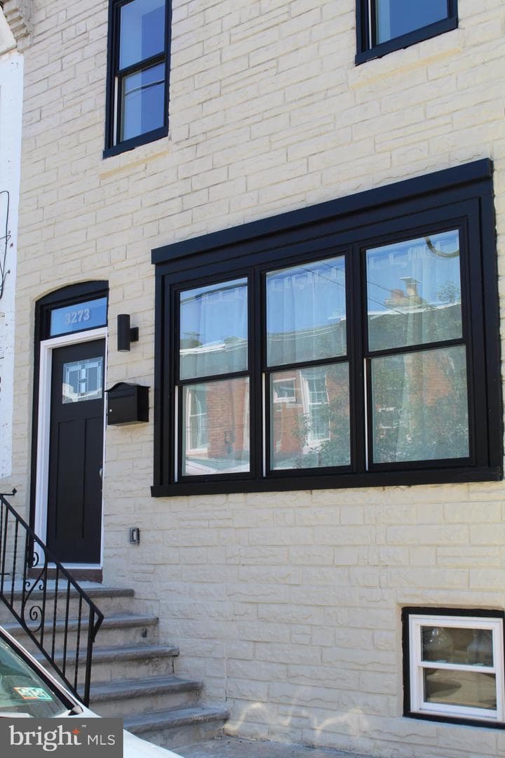 3273 Belgrade Street, Philadelphia