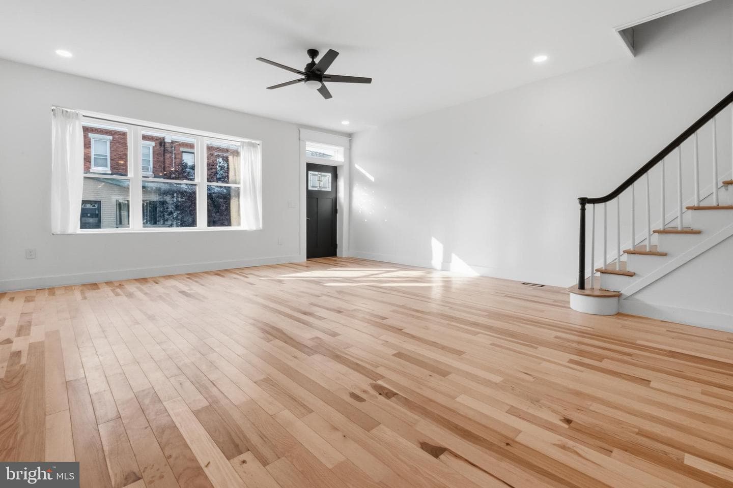 3273 Belgrade Street photo 6