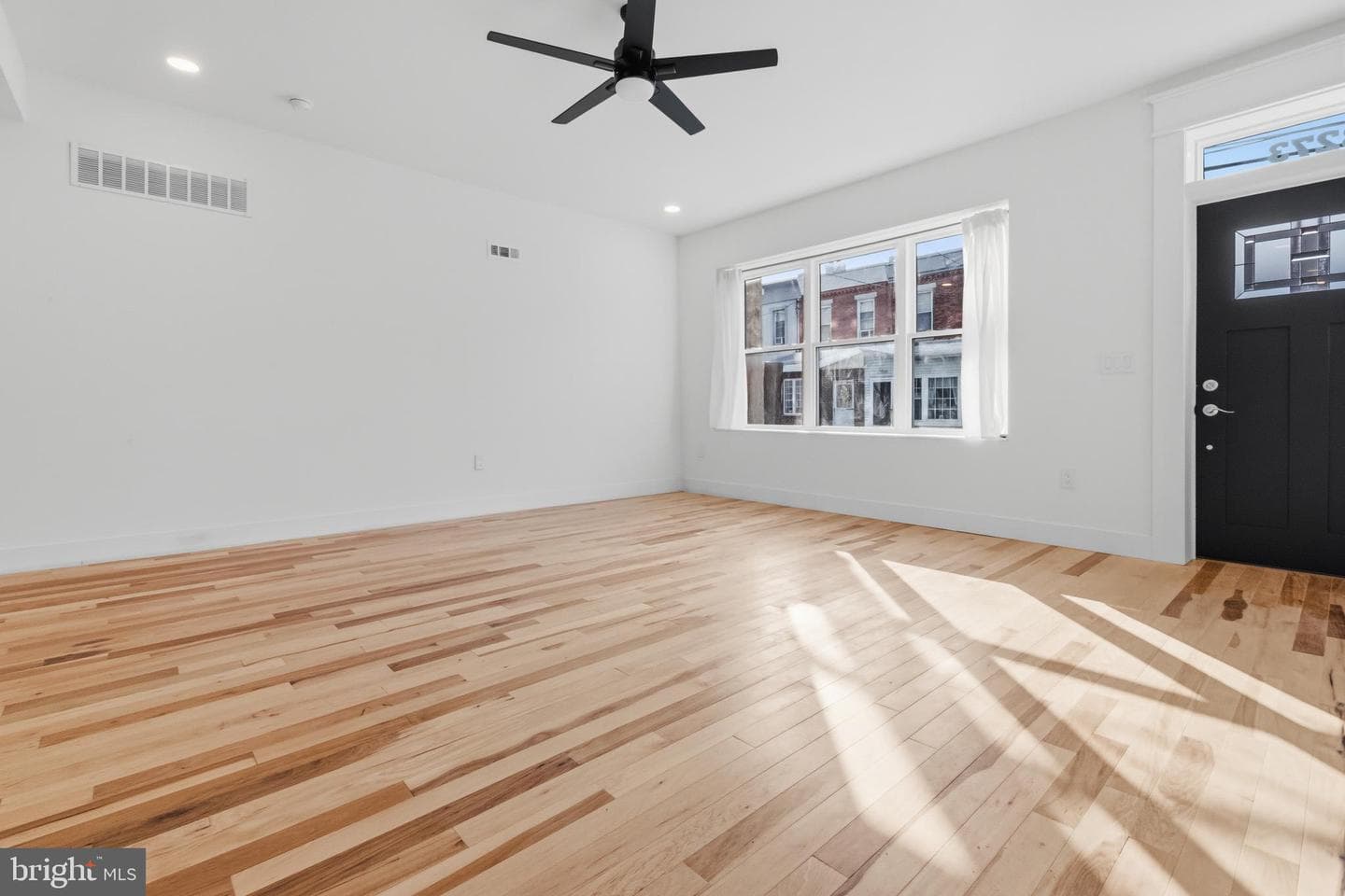 3273 Belgrade Street photo 7
