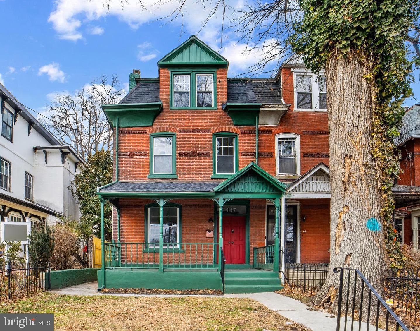 147 W Harvey Street, Philadelphia