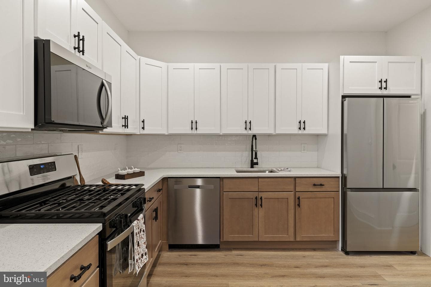 147 W Harvey Street, Philadelphia