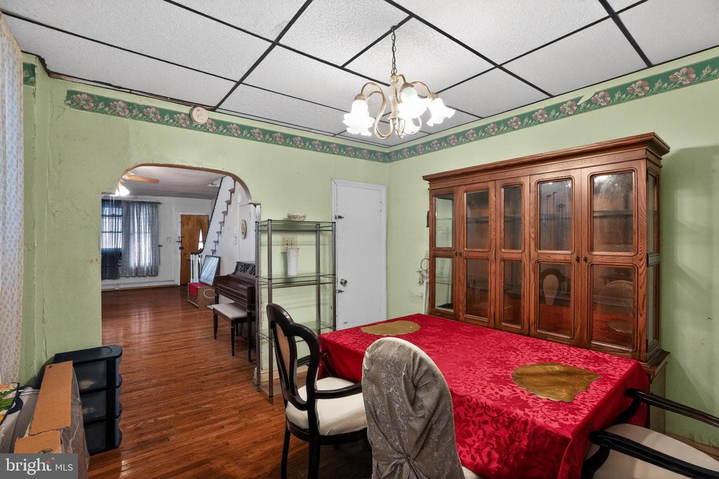 3757 N Marshall Street photo 10