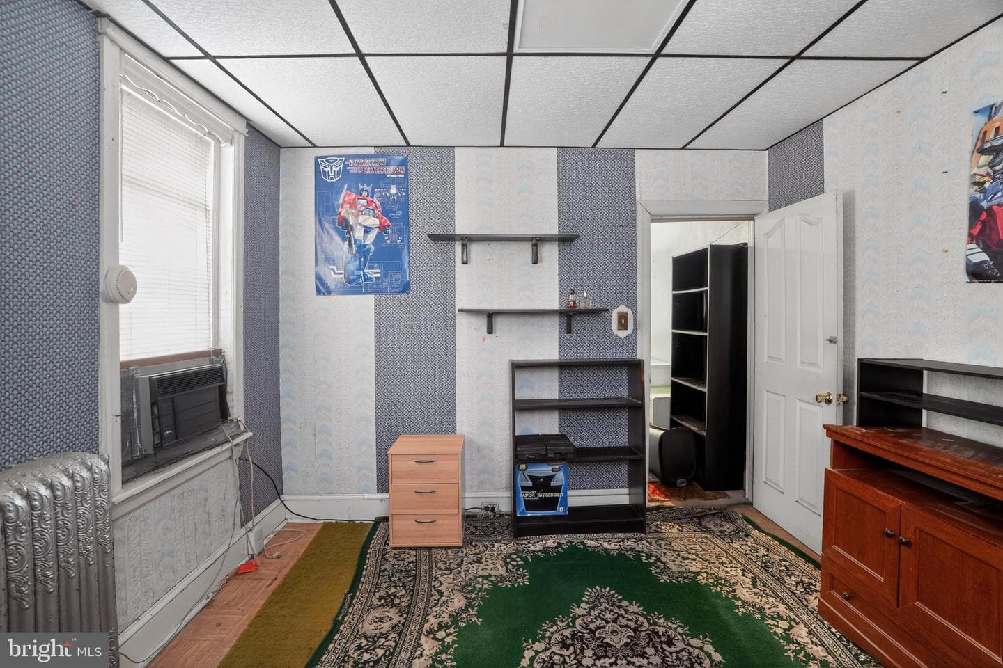 3757 N Marshall Street photo 16