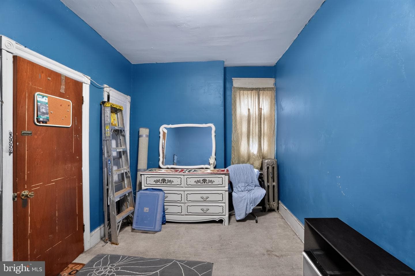 3757 N Marshall Street photo 18