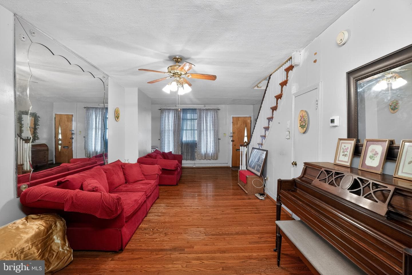 3757 N Marshall Street photo 7