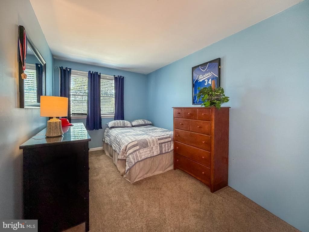 1338 Ascot Place photo 24