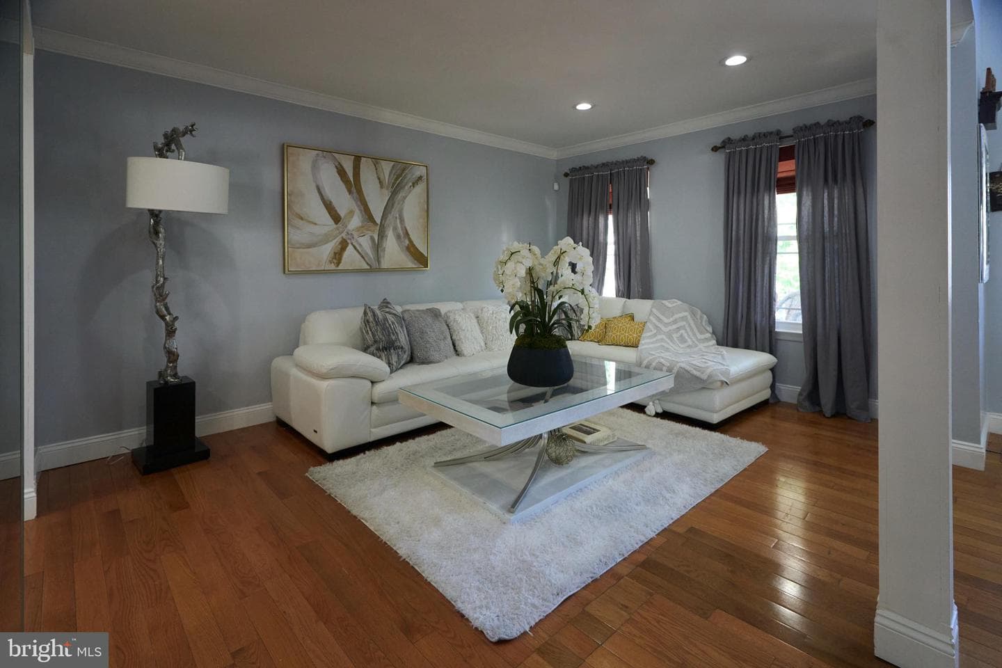8905 Springview Road photo 12