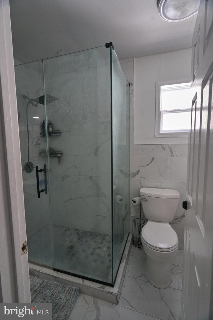 8905 Springview Road photo 23