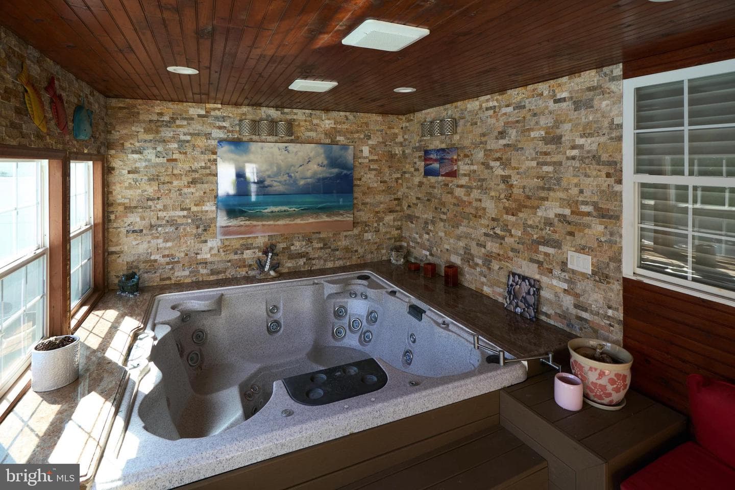 8905 Springview Road photo 28