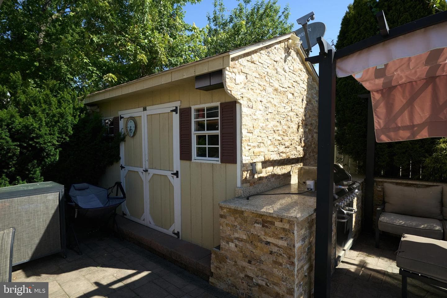 8905 Springview Road photo 37