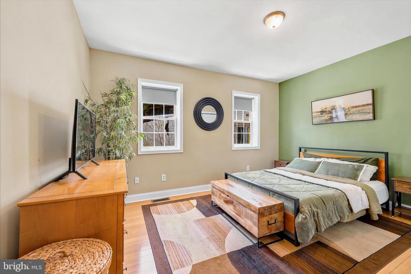 514 Titan Street photo 20