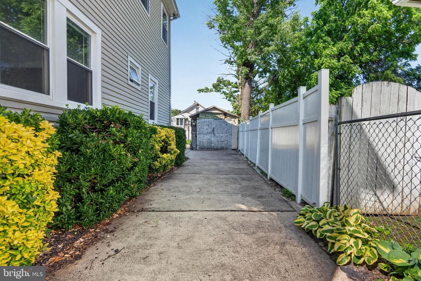 1409 Bleigh Avenue photo 26
