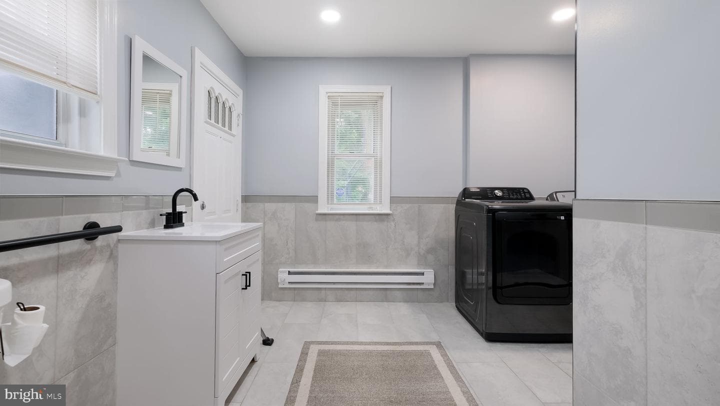 4020 Benson Street photo 16