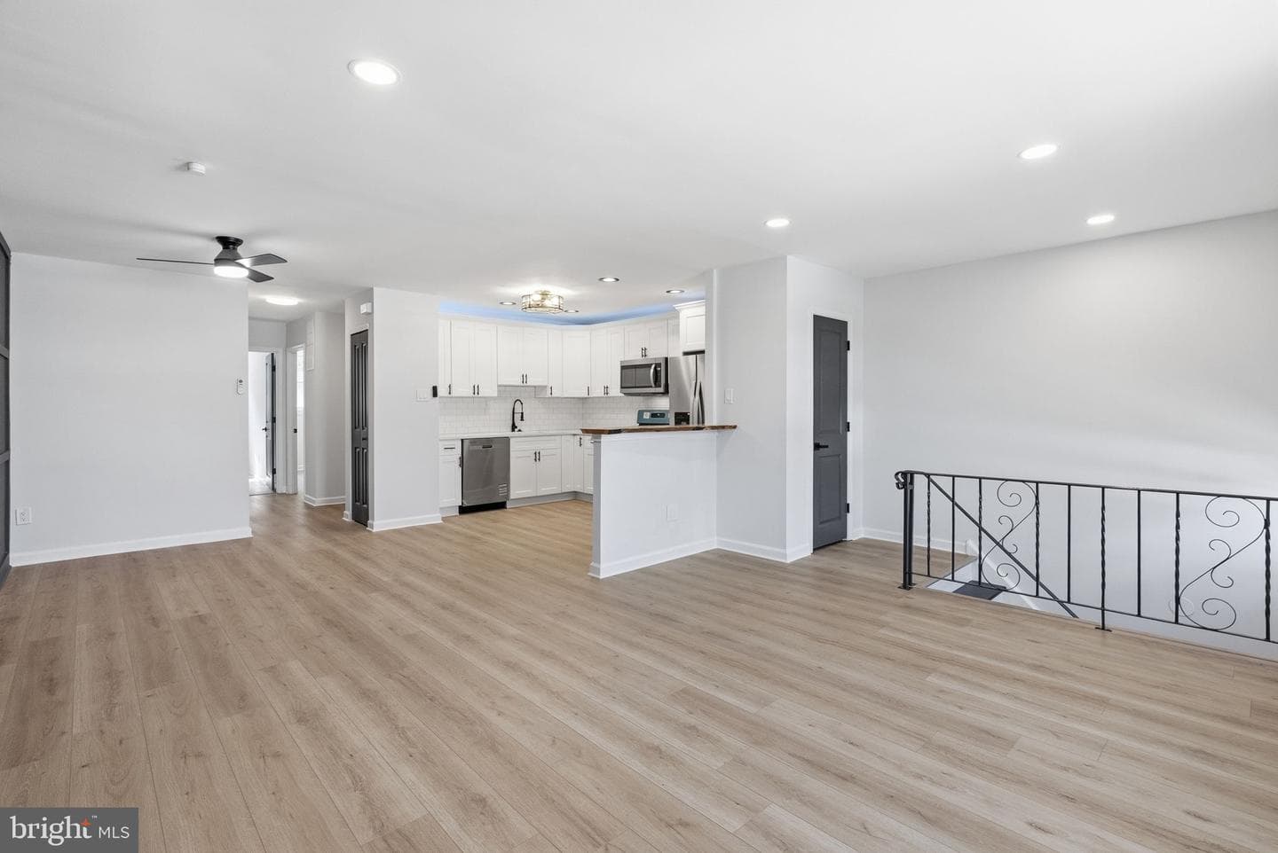 11112 Dora Drive photo 7
