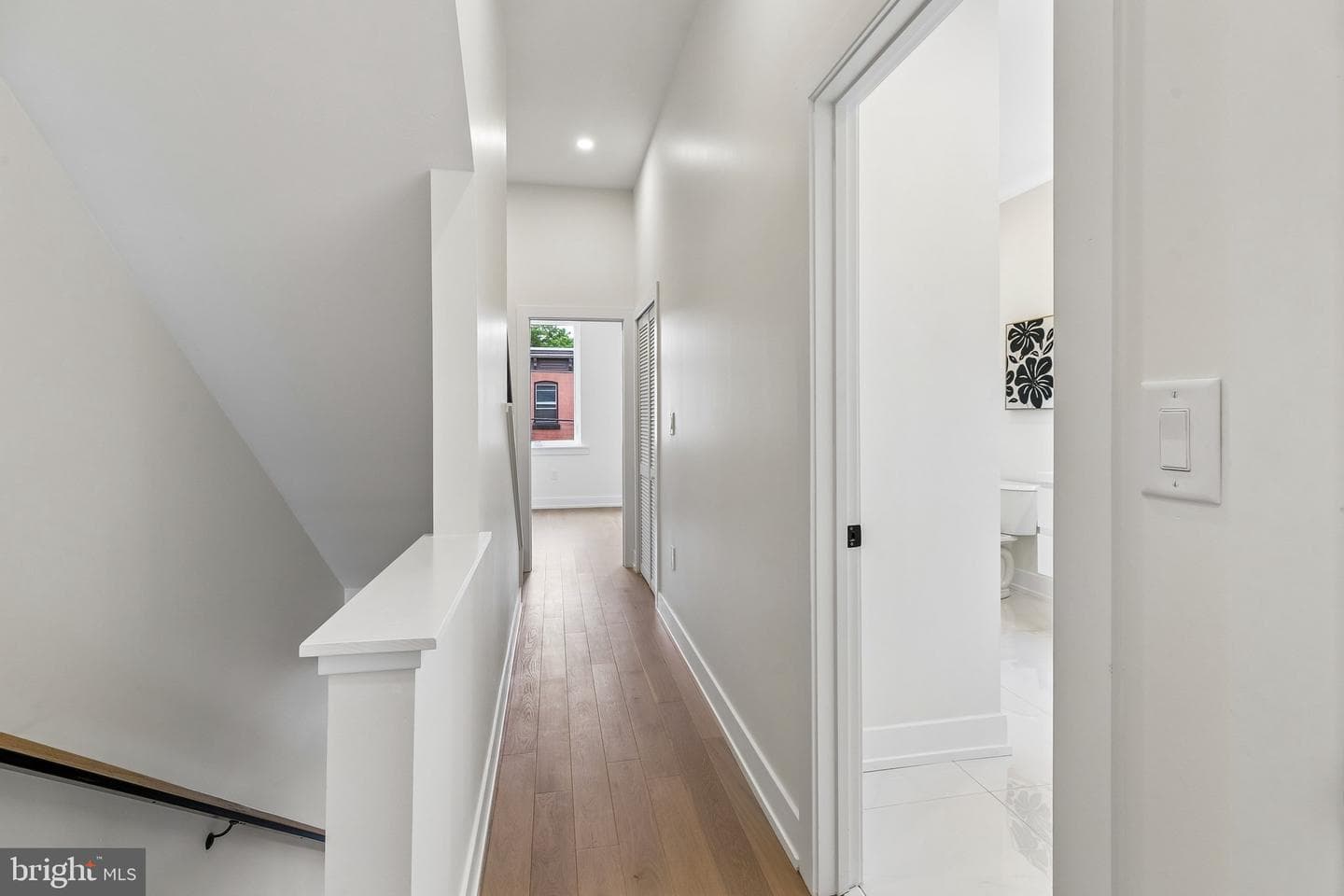 2239 Catharine Street photo 40