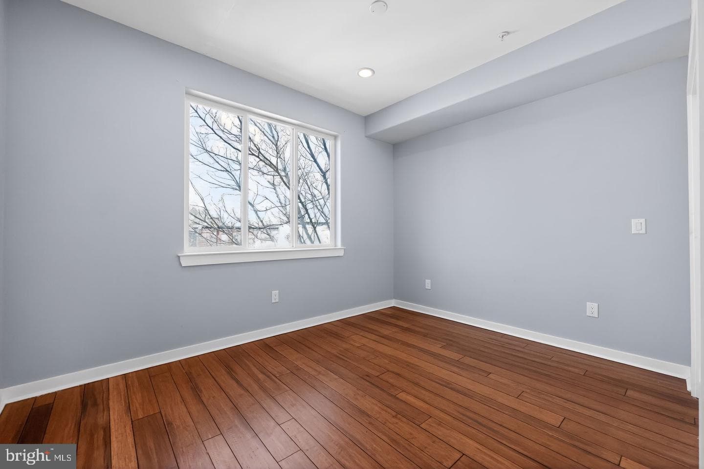 1508 S Lecount Street photo 27