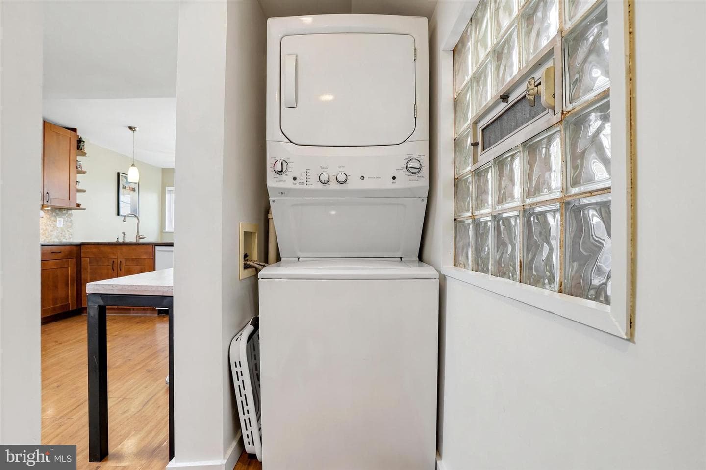 1005 N Lawrence Street photo 11