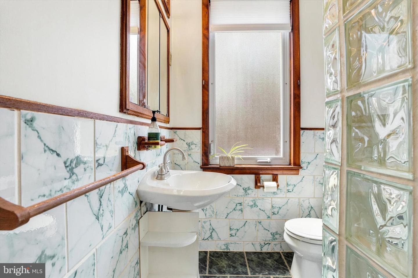 1005 N Lawrence Street photo 31