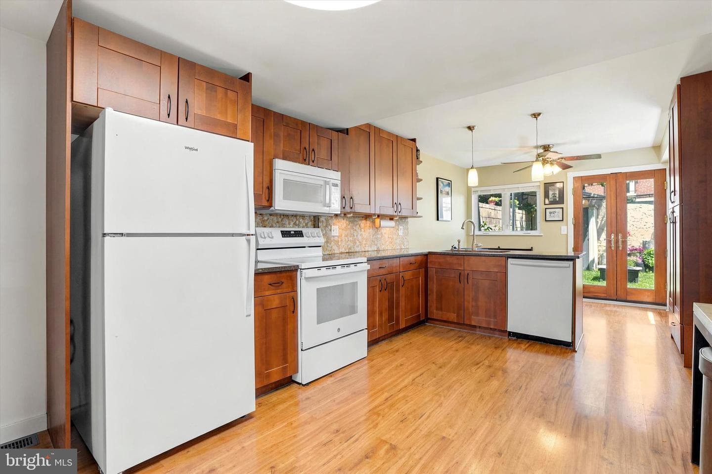 1005 N Lawrence Street photo 4