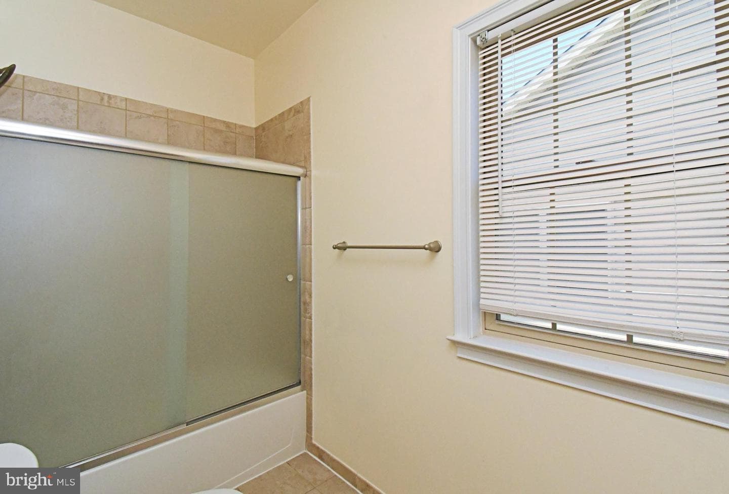 13113 Worthington Road photo 40