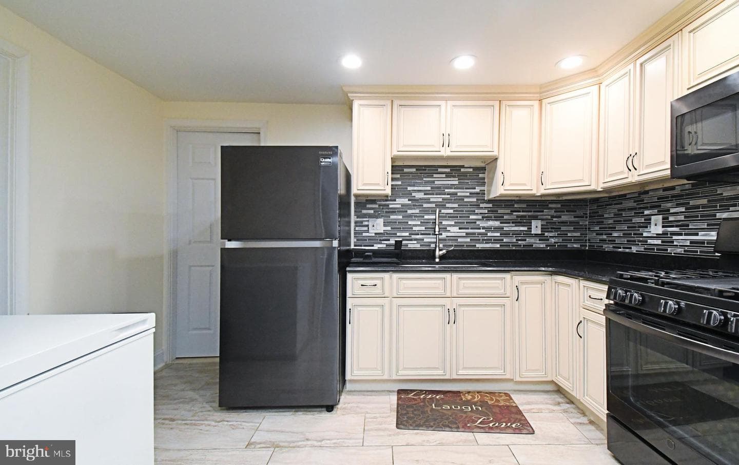 13113 Worthington Road photo 51