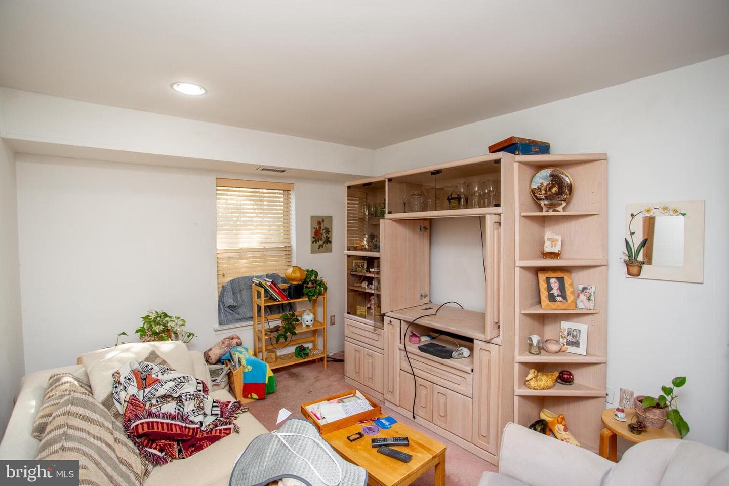 73305 Delaire Landing Road #305 photo 23