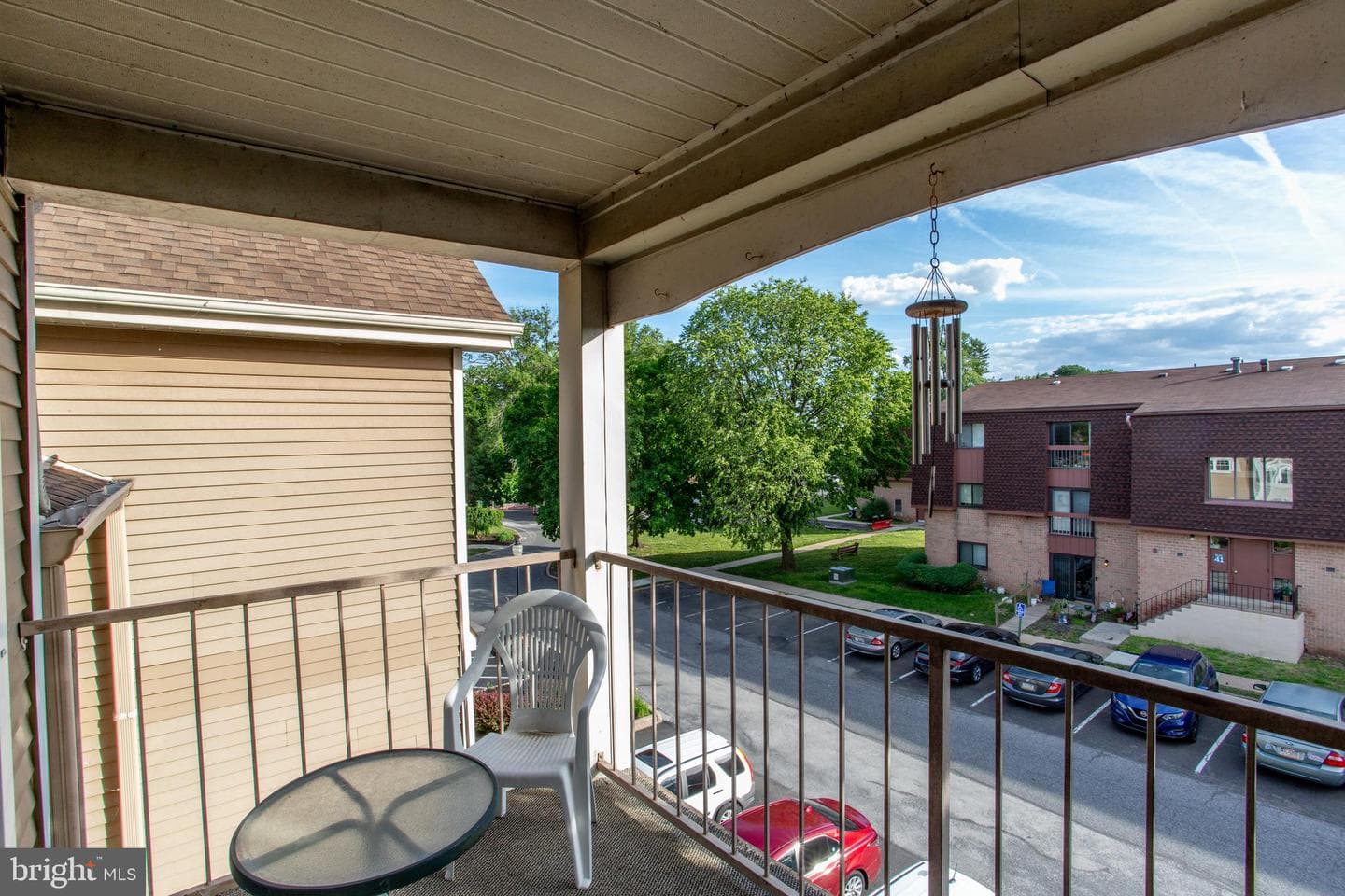 73305 Delaire Landing Road #305 photo 29