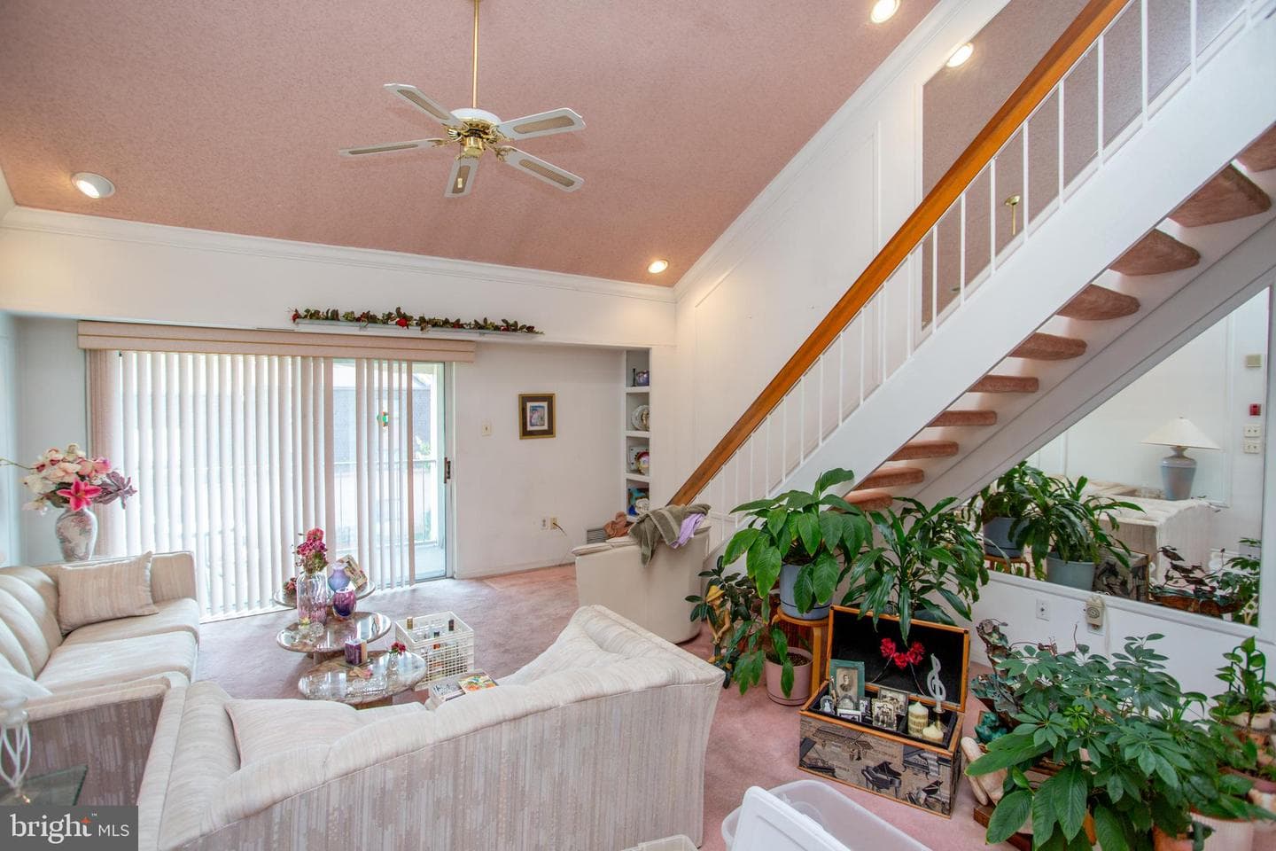 73305 Delaire Landing Road #305 photo 4