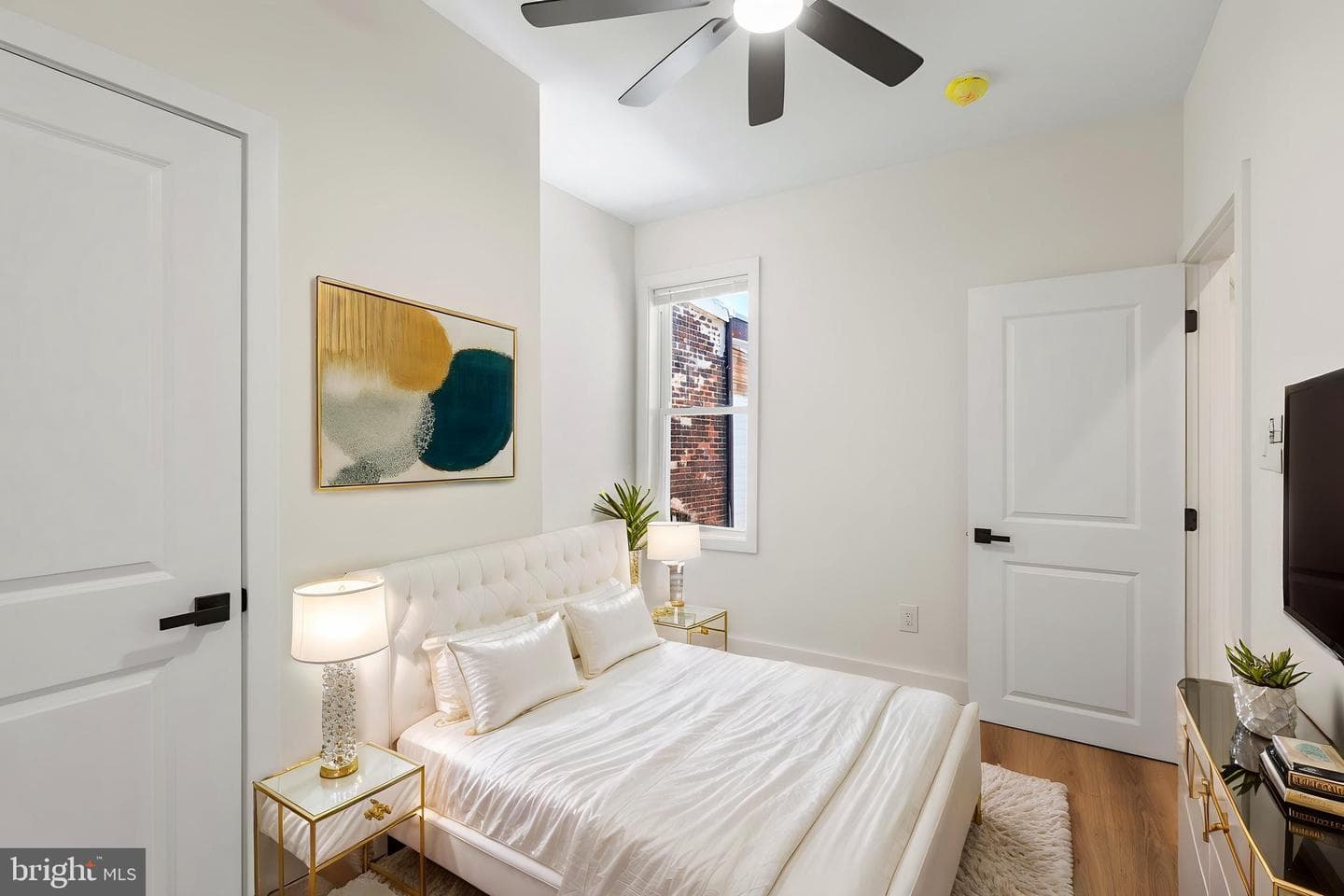 403 Daly Street photo 28
