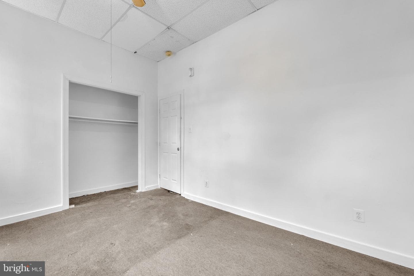 162 W Manheim Street photo 30