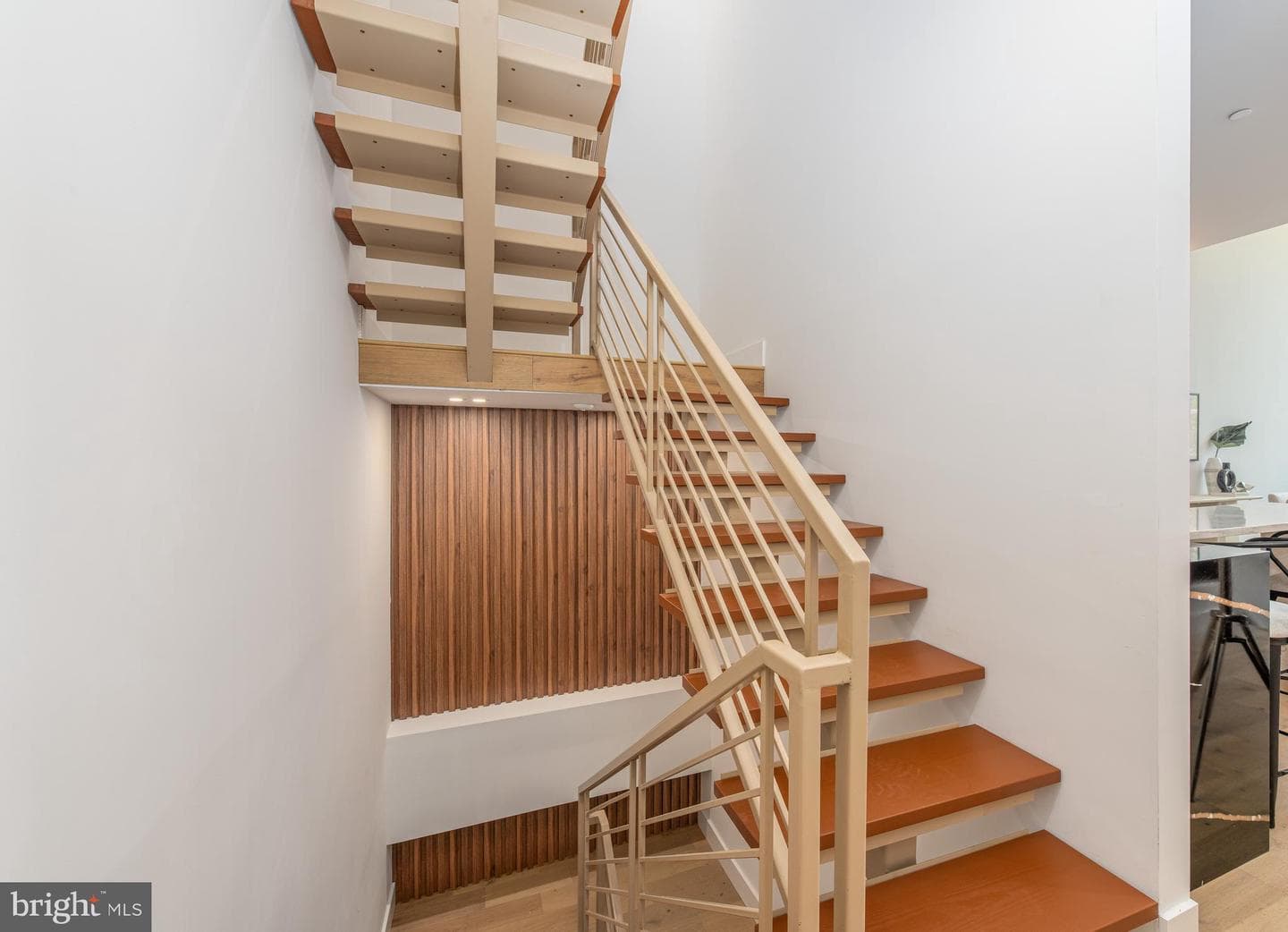 217 Tasker Street photo 28