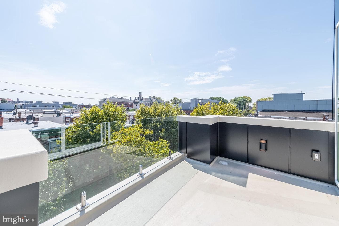 217 Tasker Street photo 40