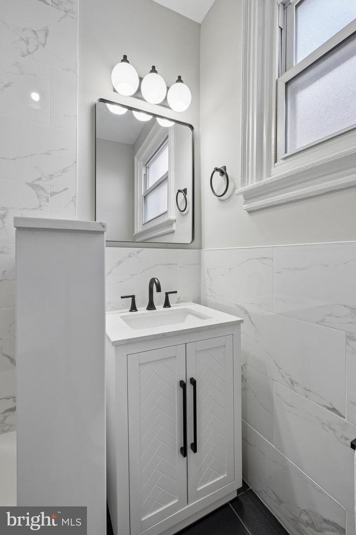 5014 N Smedley Street photo 18