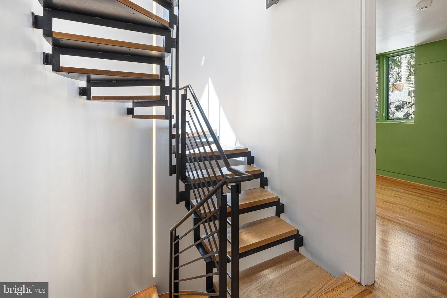 113 Pine Street photo 20
