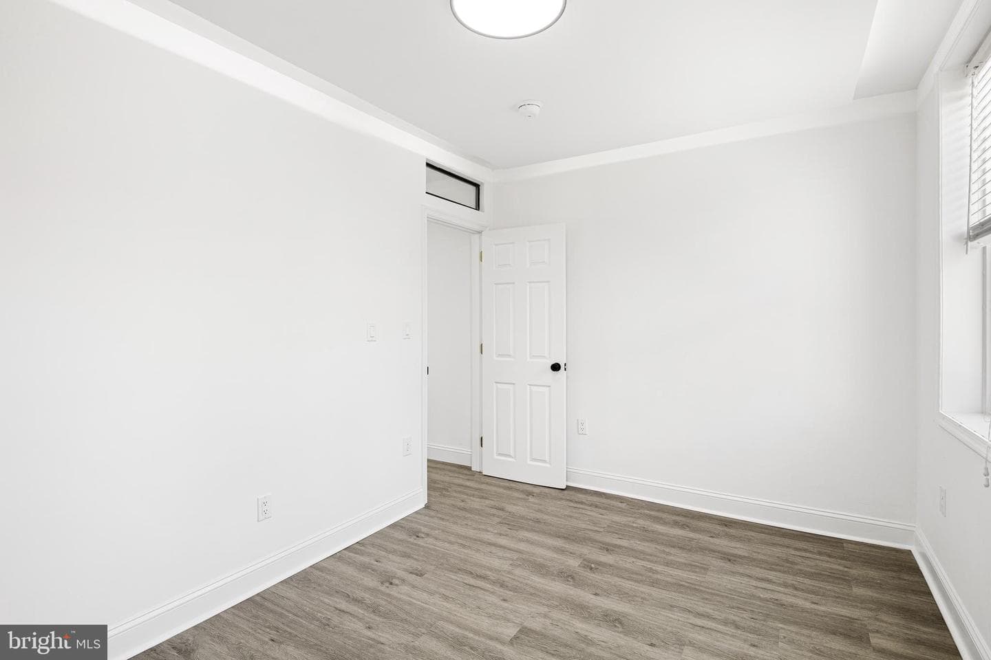 5615 Ridgewood Street photo 10