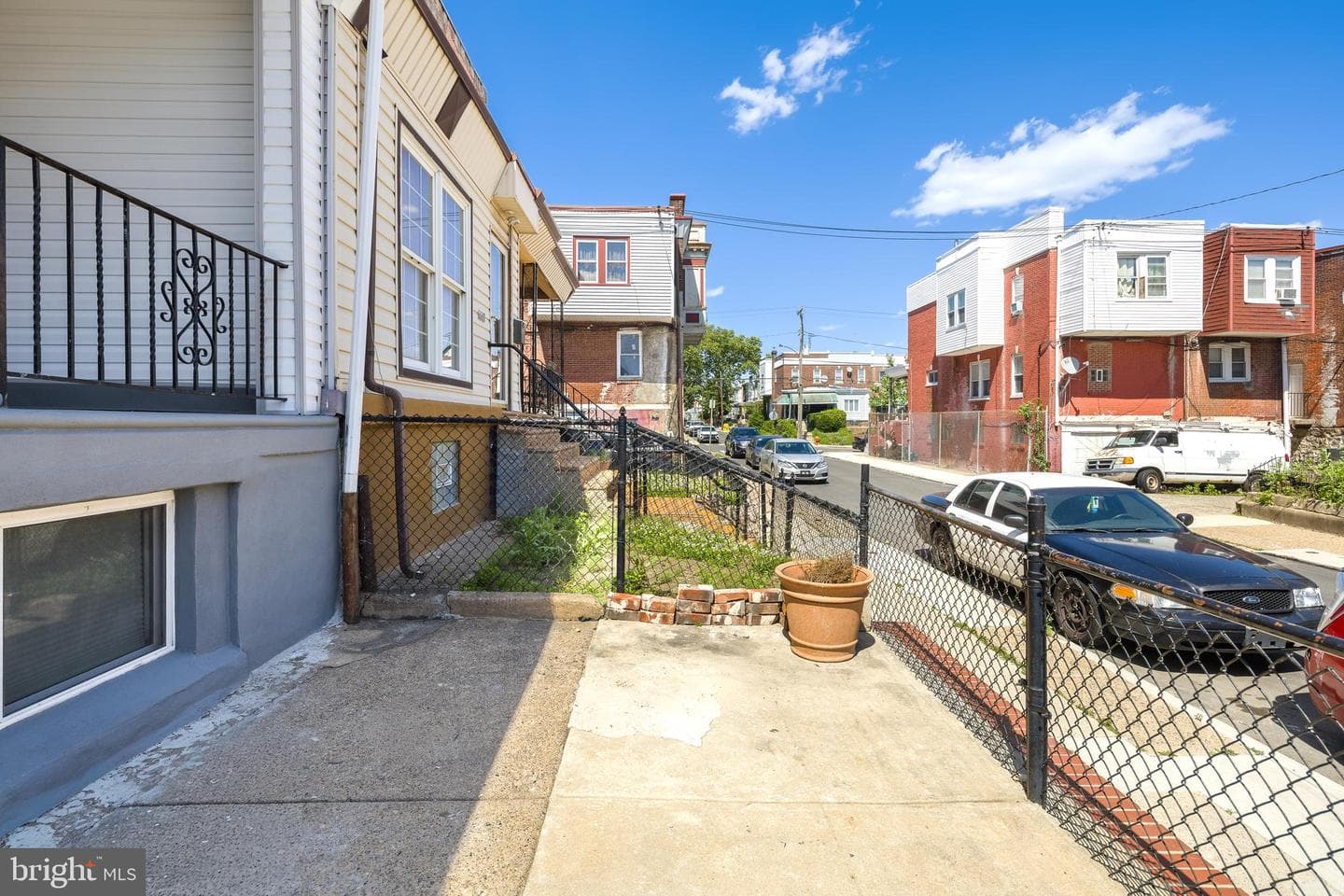 5615 Ridgewood Street photo 29