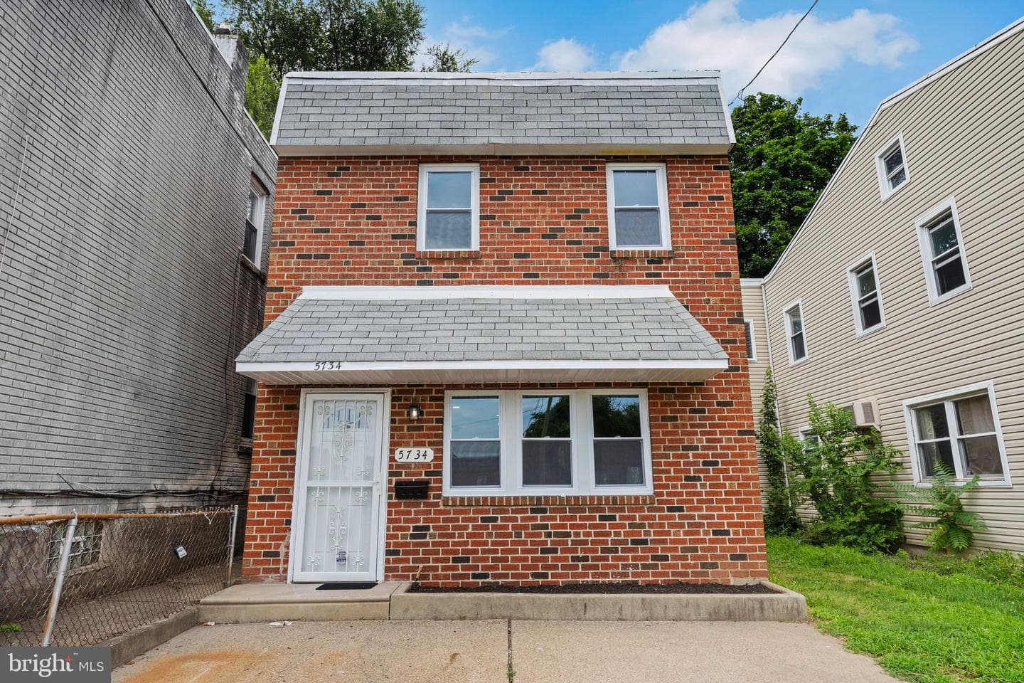 5734 Harbison Avenue photo 27