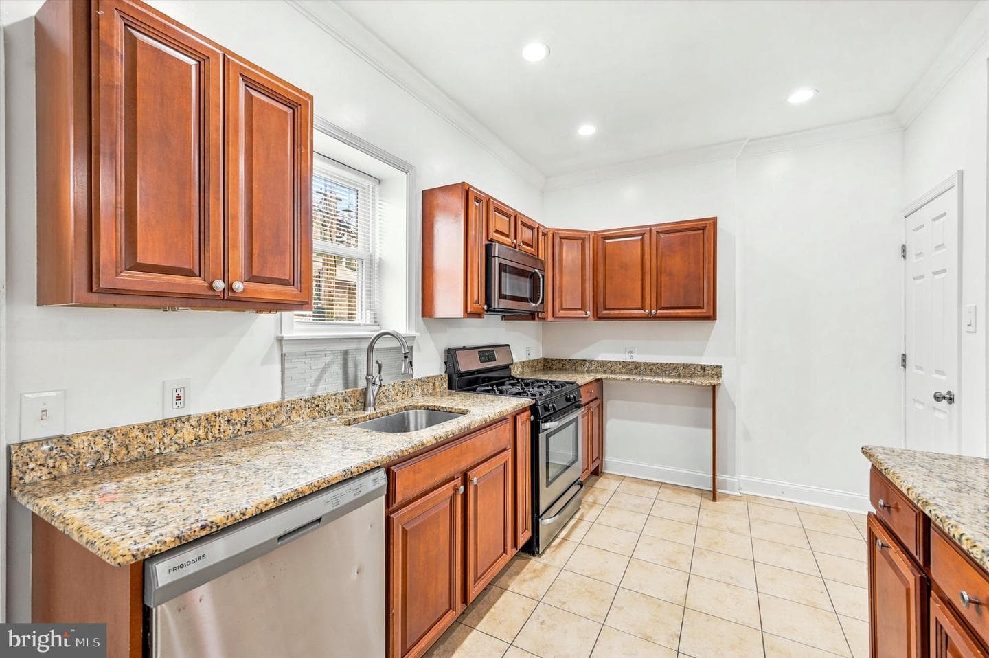3447 Tilton Street photo 16