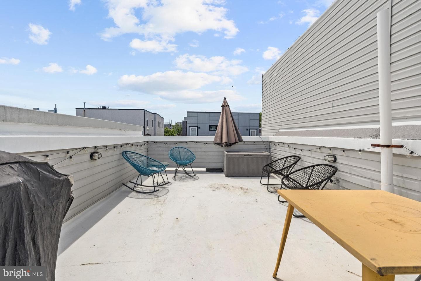 3009 W Cabot Street photo 25