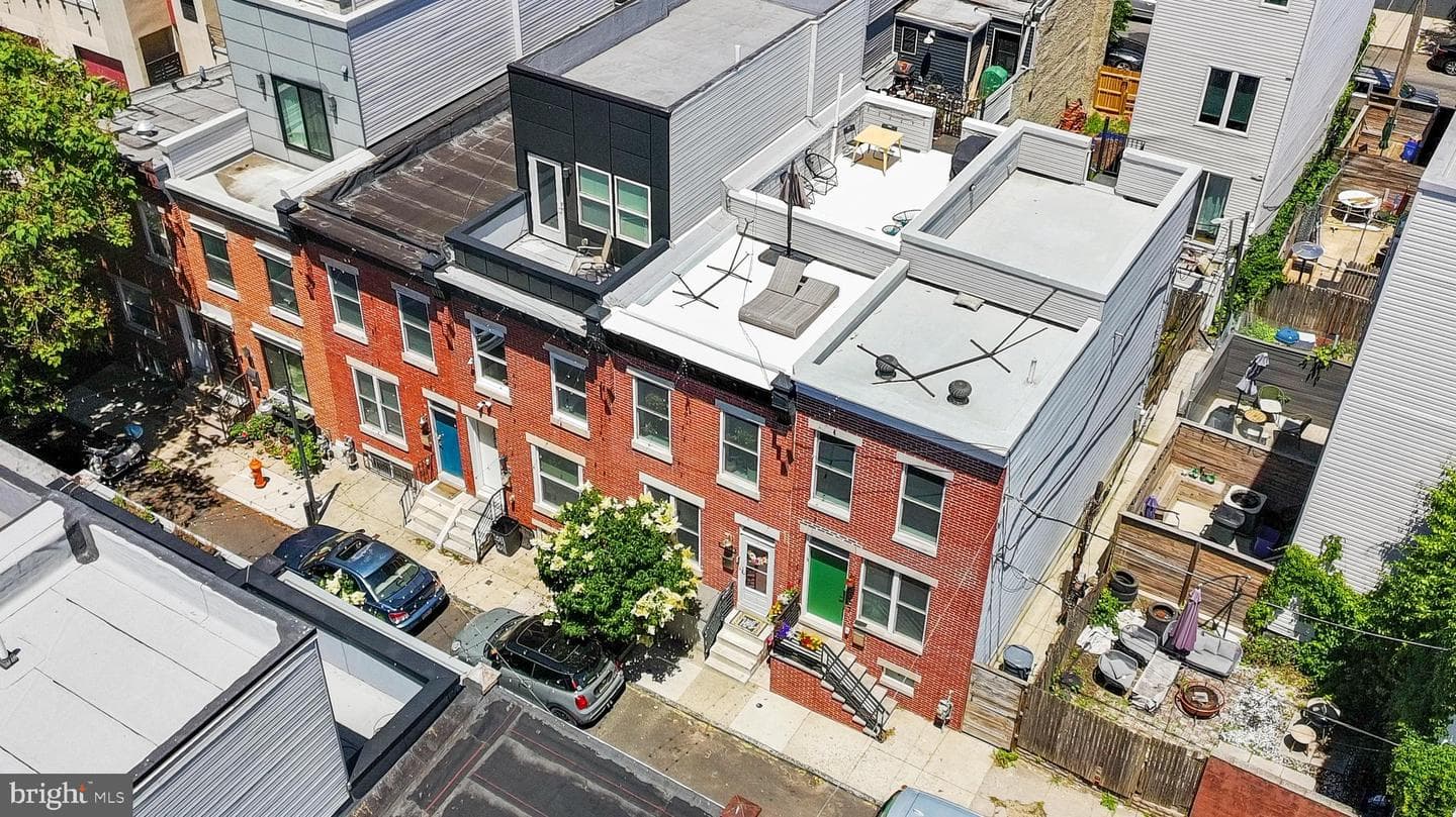 3009 W Cabot Street photo 27