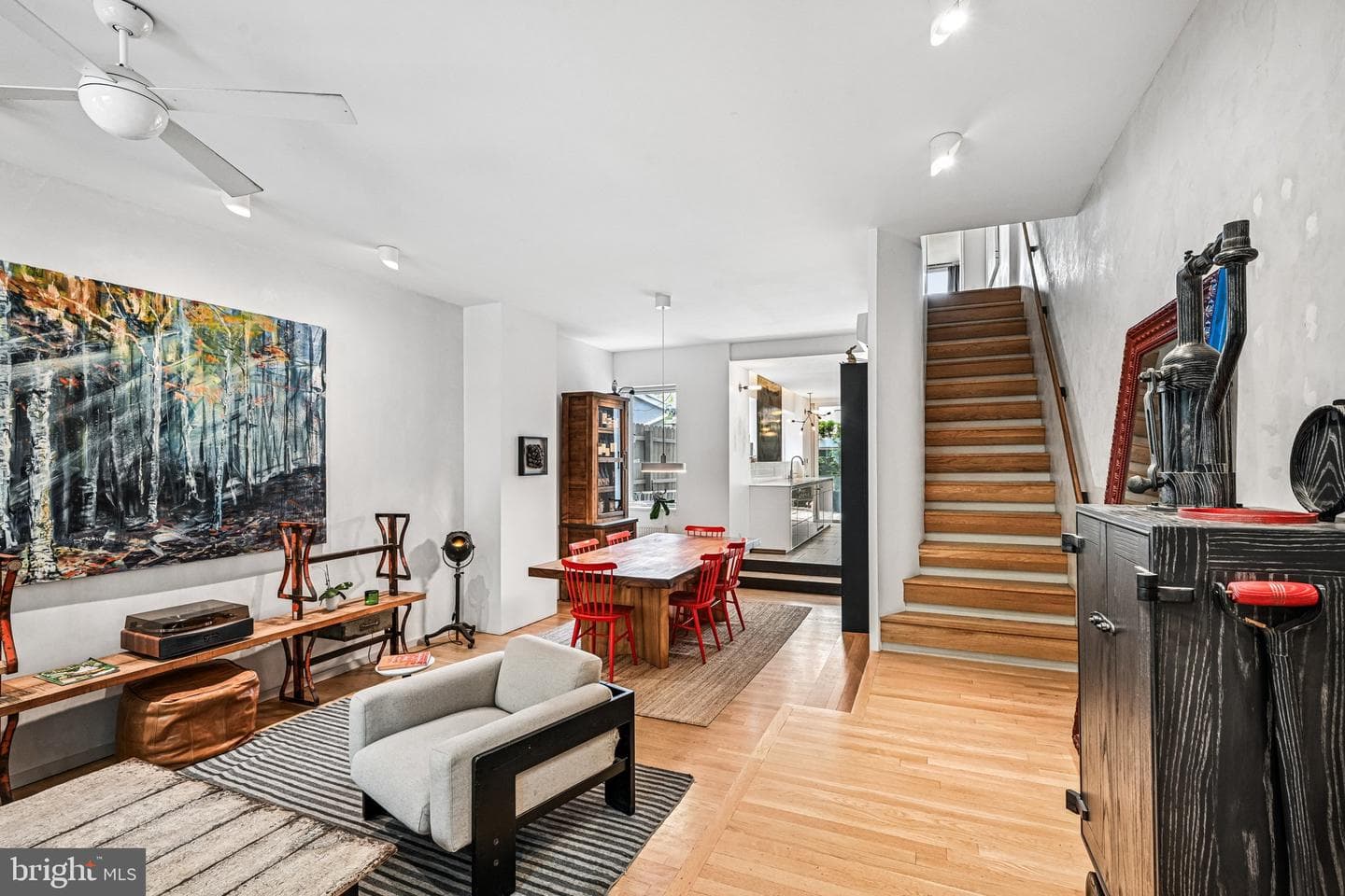 1719 Christian Street photo 4