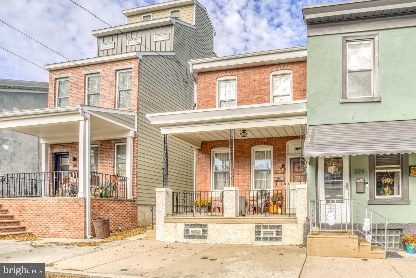 320 Hermitage Street, Philadelphia