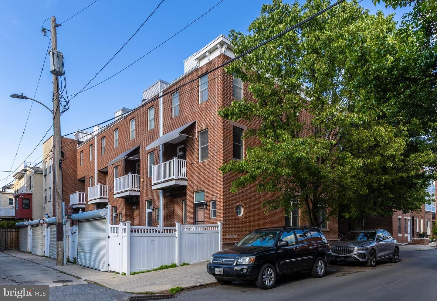 734 S Marvine St photo 4
