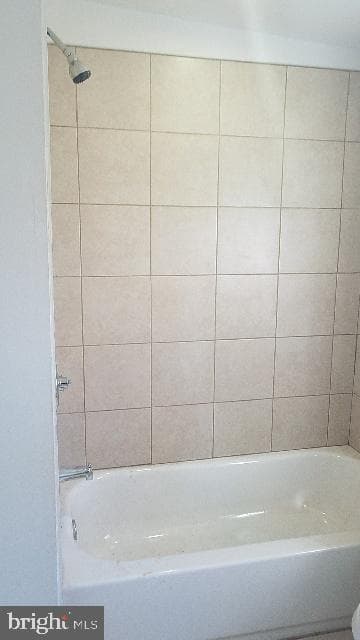 2430 N Corlies Street photo 3