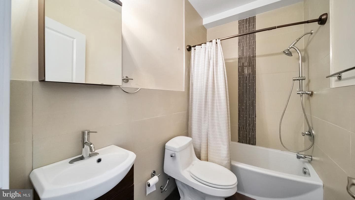 906 N 16th Street #3r photo 15