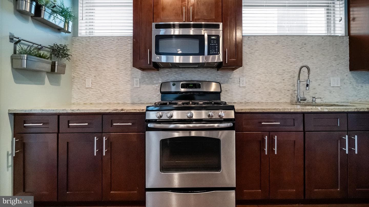 906 N 16th Street #3r photo 7