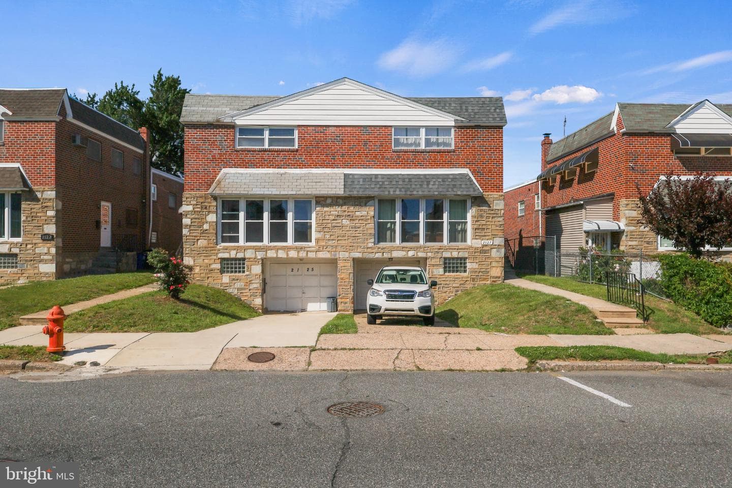 2127 Hoffnagle Street, Philadelphia