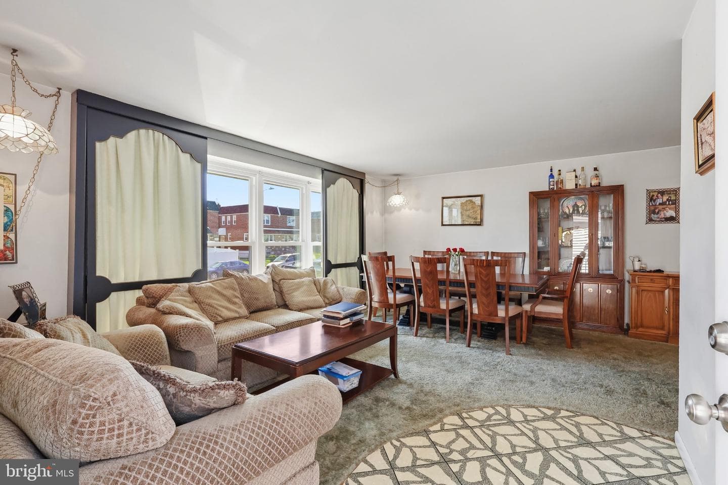 2127 Hoffnagle Street photo 3